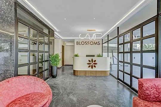 24 hours check in hotels in blossoms hotel and service apartments chennai