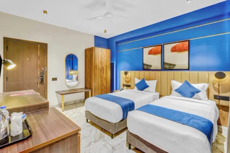 family hotel with pool in perumbakkam, chennai - blossoms hotel and service apartments