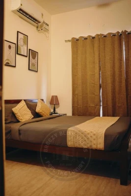 hotel with free parking in mahabalipuram, chennai - breezy bliss villa