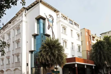 hotel stay in brownstar boutique hotel chennai