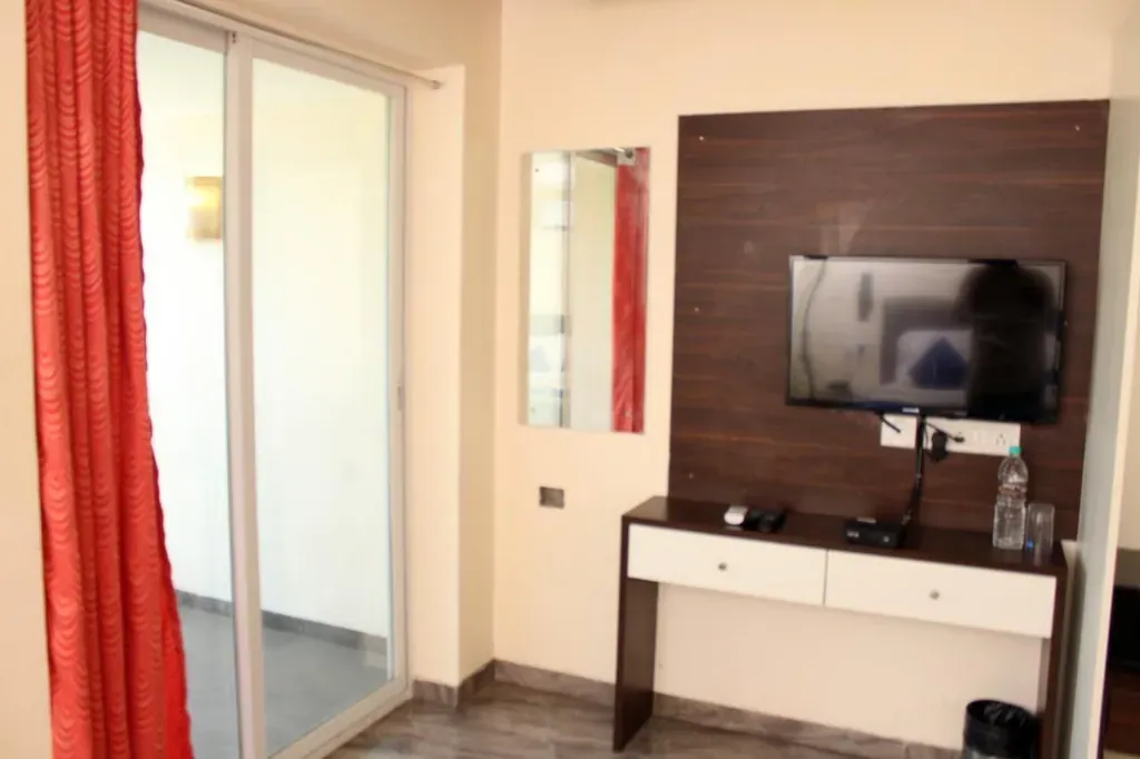 short stay hotels in citrus classic mambakkam chennai chennai