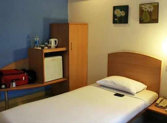 romantic hotels in ginger chennai vadapalani chennai