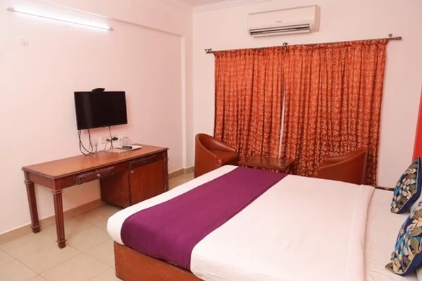 hotel near chennai railway station - goldmine hotels