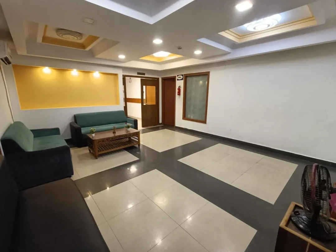 best luxury hotels in gt grande hotel chennai