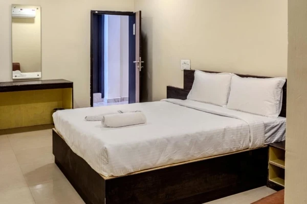 hotel with gym in pallavaram, chennai - hotel ms chola