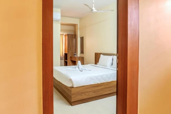 hotel with meeting room in pallavaram, chennai - hotel ms chola