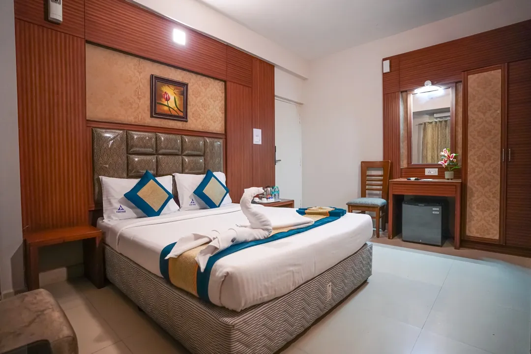 best hotels for few hours in hotel pine tree chennai