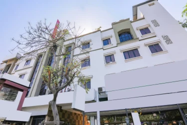 hotel room booking in teynampet, chennai - hotel planet grande