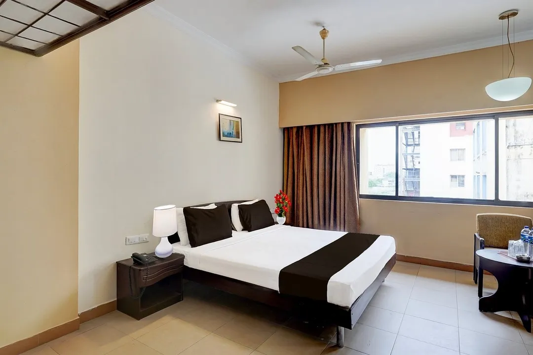 hotel near chennai airport - hotel royal plaza