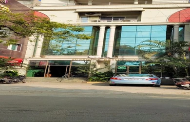 hotel in saligramam, chennai for family - hotel sunshine residency