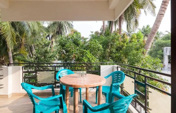 best short stay hotels in living edge homestay chennai