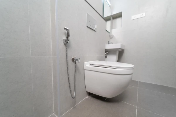 hotel with bar in periamet, chennai - mathi residency