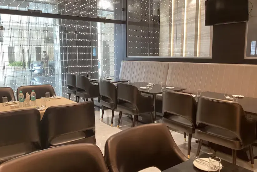 online room booking in nungambakkam, chennai - pharos hotel