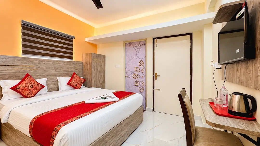 long term service apartment in porur, chennai - redfox service apartment dlf porur