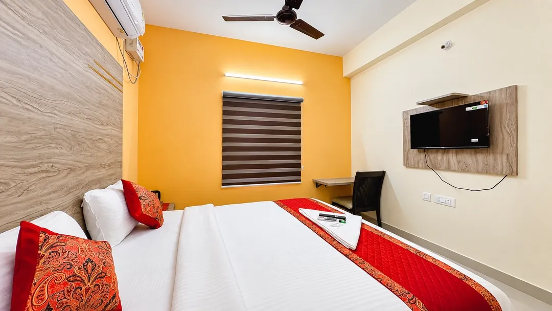 low cost service apartment in porur, chennai - redfox service apartment dlf porur