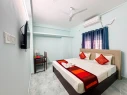 honeymoon hotels in redfox service apartment chennai