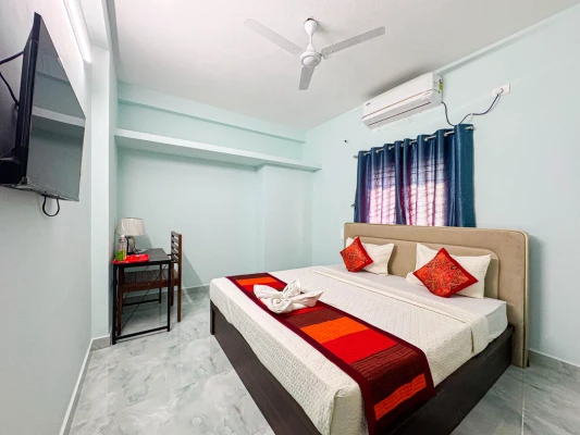 best hotels for few hours in redfox service apartment chennai