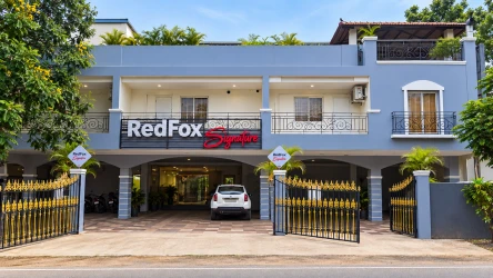 online room booking in palawakkam, chennai - redfox signature ecr
