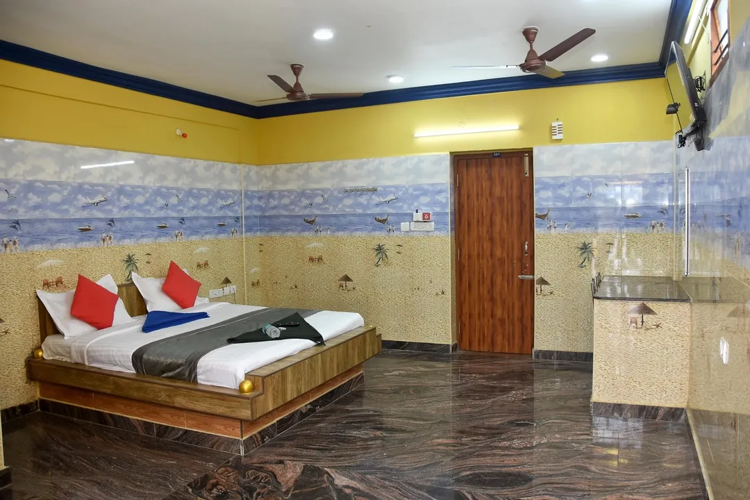 hotel with meeting room in kovalam, chennai - sea gate ecr rooms