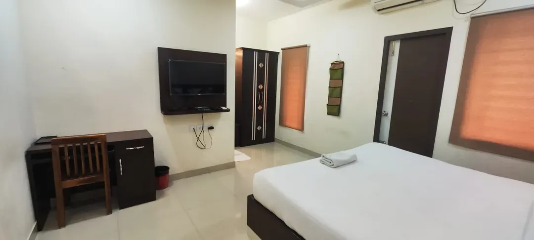 hourly stay hotels in stay inn hotels chennai