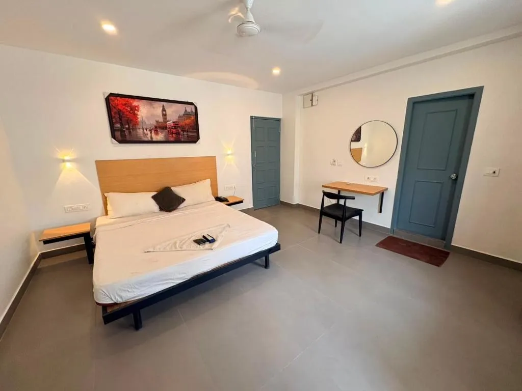 best hourly hotel in sun stayz inn anna nagar chennai