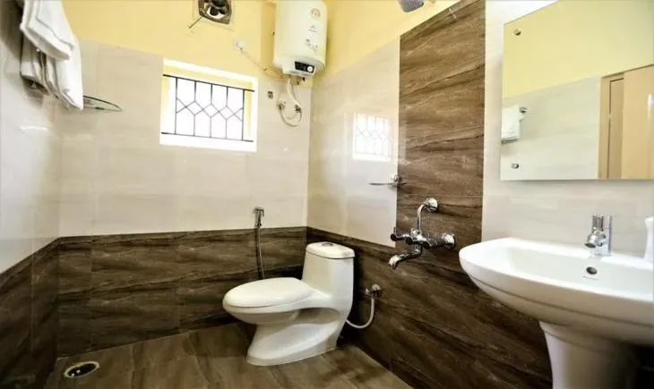 group holiday hotels in three points residency chennai