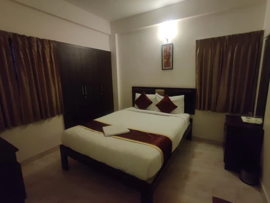 hotel with free parking in medavakkam, chennai - tulip residency