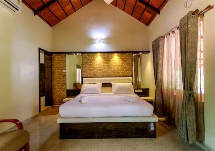 hotel with free parking in cheran maanagar, coimbatore - sr jungle resort