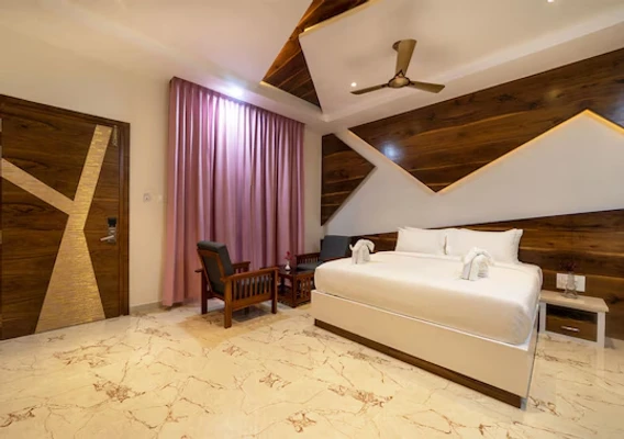 hotel with bar in cheran maanagar, coimbatore - sr jungle resort