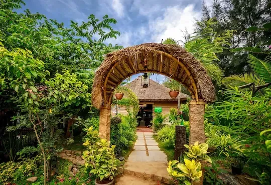 hotel with meeting room in cheran maanagar, coimbatore - sr jungle resort