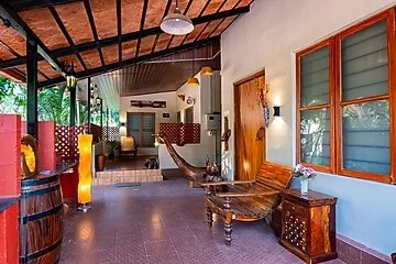 online room booking in virajpet, coorg - alaya stays twisted tree 1 room with pool & restaurant