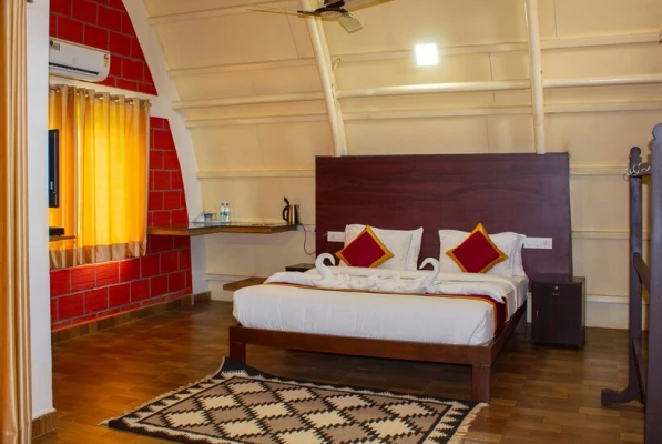 private resort in sakleshpura, coorg - mookanana resort & spa