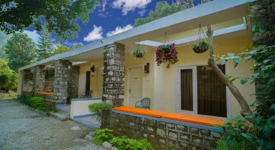 Resort in marchula, corbett - the solluna resort