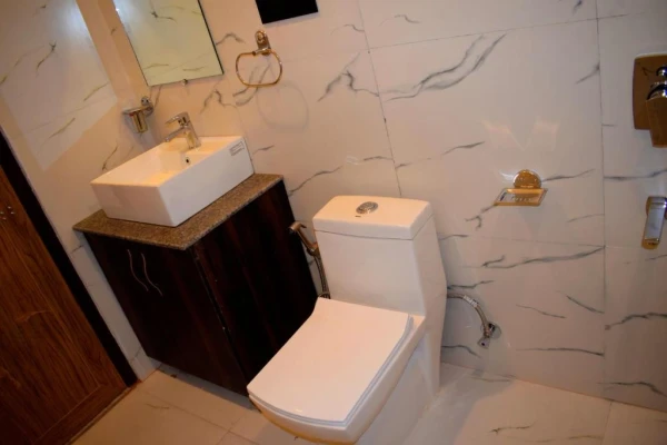 3 star hotel in banikhet, dalhousie - hotel breezewood wonders