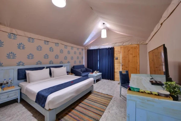 hotel with gym in nagoa beach, daman and diu - kamnath zinc journey by the fern daman and diu