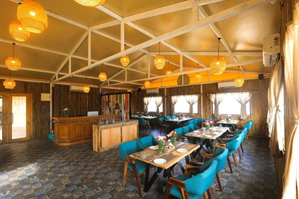 nagoa beach, daman and diu hotel booking - kamnath zinc journey by the fern daman and diu