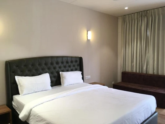 jampore, daman and diu hotel booking - vits select daman devka beach