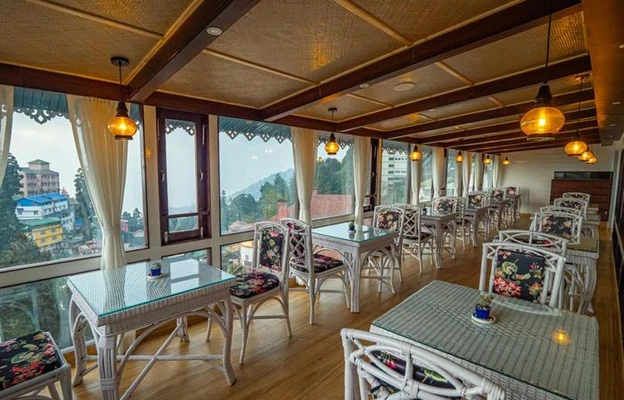 budget friendly resort in chauk bazar, darjeeling - yashshree mall road darjeeling