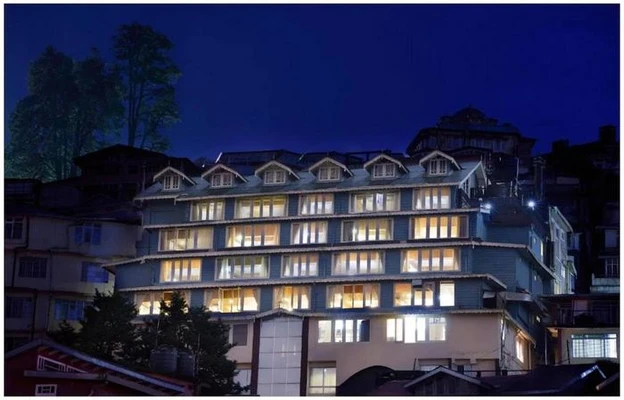 chauk bazar, darjeeling farm resort - yashshree mall road darjeeling