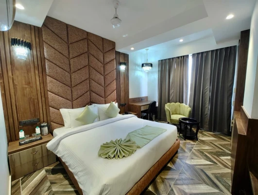 online room booking in rajpur road, dehradun - dls grand luxotica