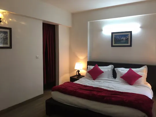 homestay in rajpur road, dehradun for 10 members - doon homestay
