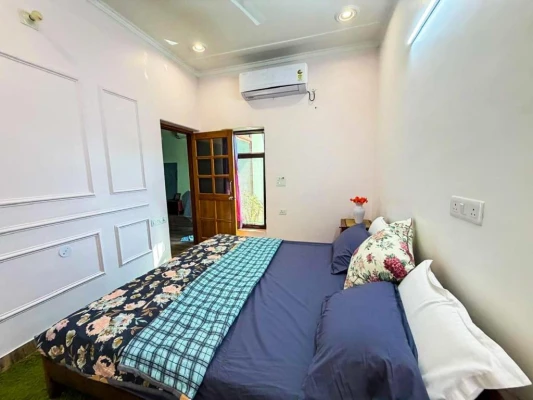 homestay near railway station in dehradun - red manor dehradun