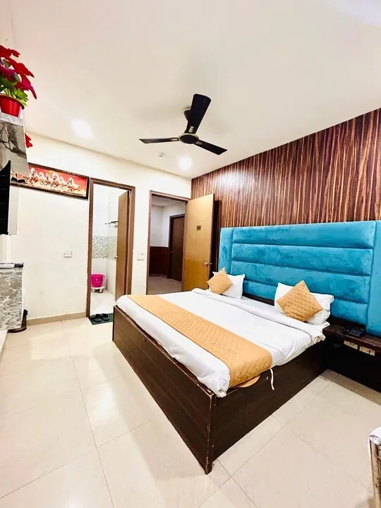 cheap hotels in aero indus hotel delhi
