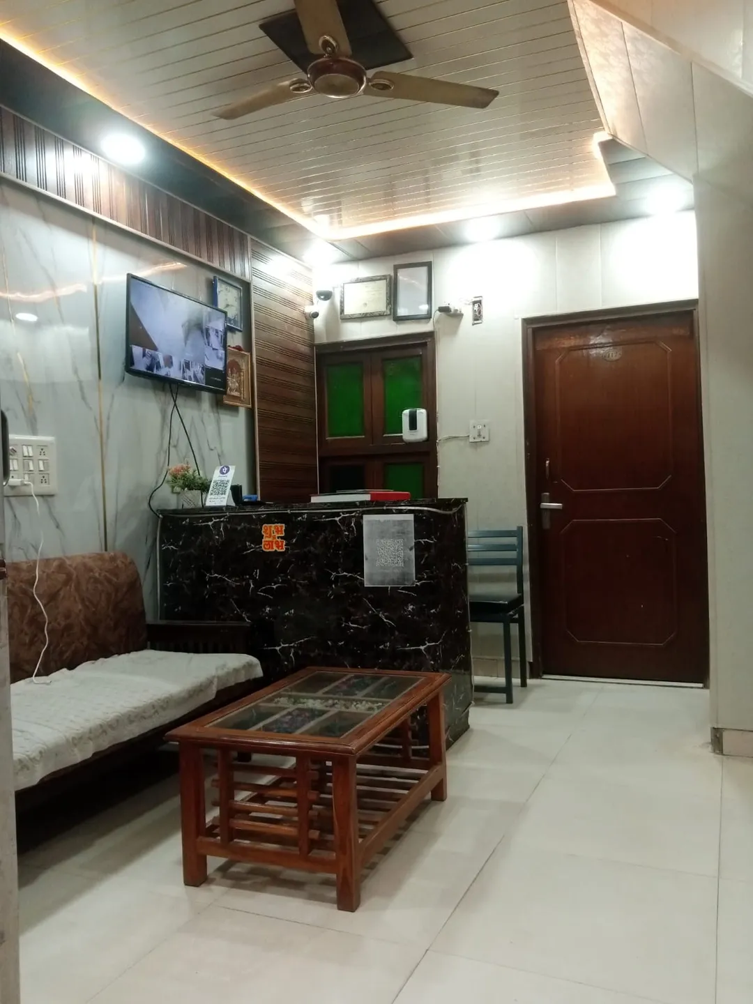 homestay for lowest price in mahipalpur, delhi - andaz b&b home stay