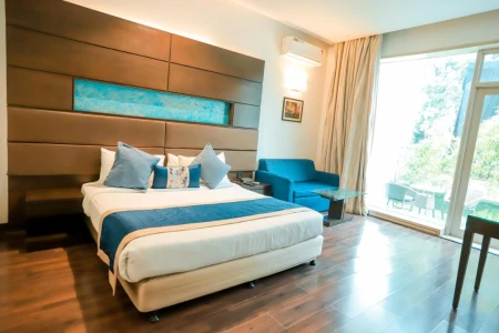 jacuzzi hotel in chattarpur, delhi - bel la monde hotel chhattarpur south delhi