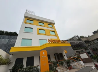 hotel with banquet hall in greater kailash, delhi - bloom hotel m block gk2
