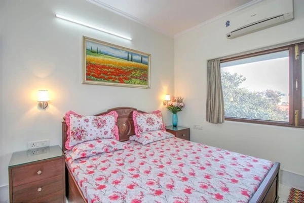 best couple hotels in cassa stay delhi