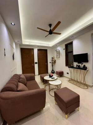 best luxury hotel in cozy den by vaila stays delhi