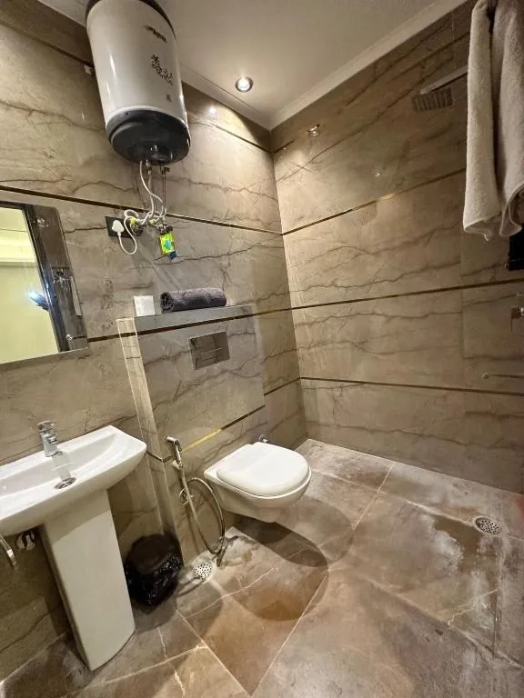 service apartment in saket, delhi on monthly rent - cozy den by vaila stays