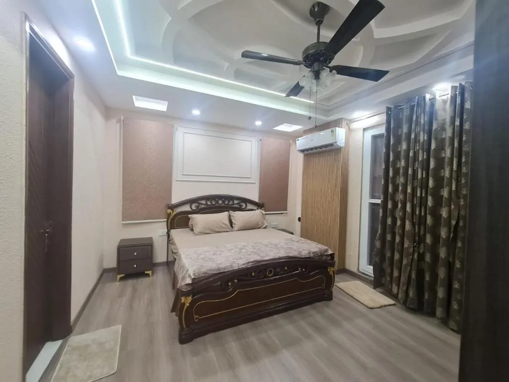 homestay near railway station in delhi - fiaa garnet